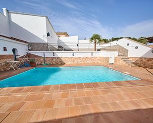 Piscina de Casa o xalet en venda en Deifontes amb Aire condicionat, Calefacció i Terrassa