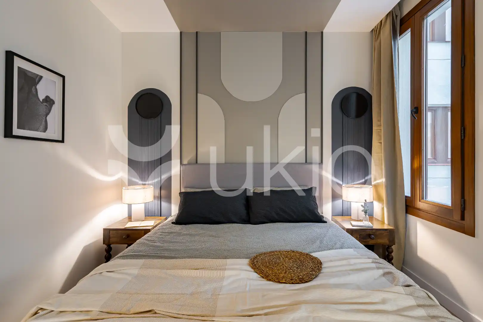 Schlafzimmer von Wohnungen zur Miete in Madrid mit Klimaanlage, Heizung und Terrasse