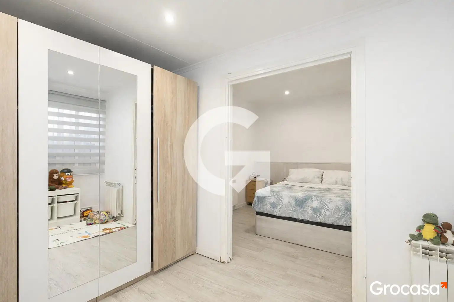 Dormitori de Casa o xalet en venda en Sant Boi de Llobregat amb Calefacció, Jardí privat i Terrassa