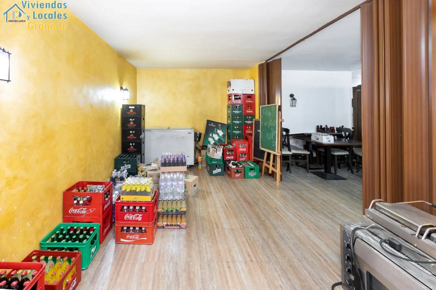 Local en venda en Churriana de la Vega amb Aire condicionat i Moblat