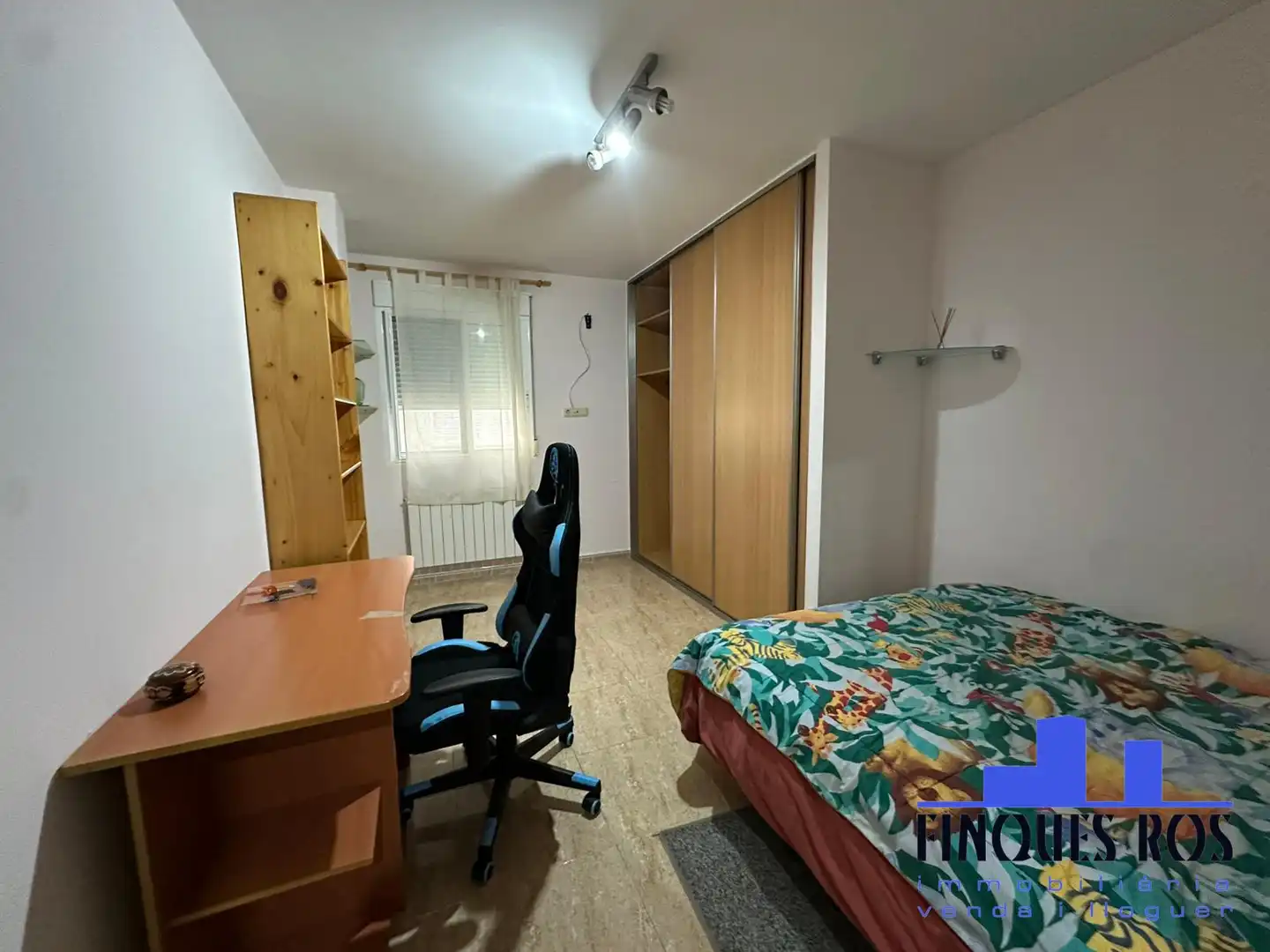 Schlafzimmer von Wohnung zur Miete in Vinaròs mit Klimaanlage, Heizung und Möbliert