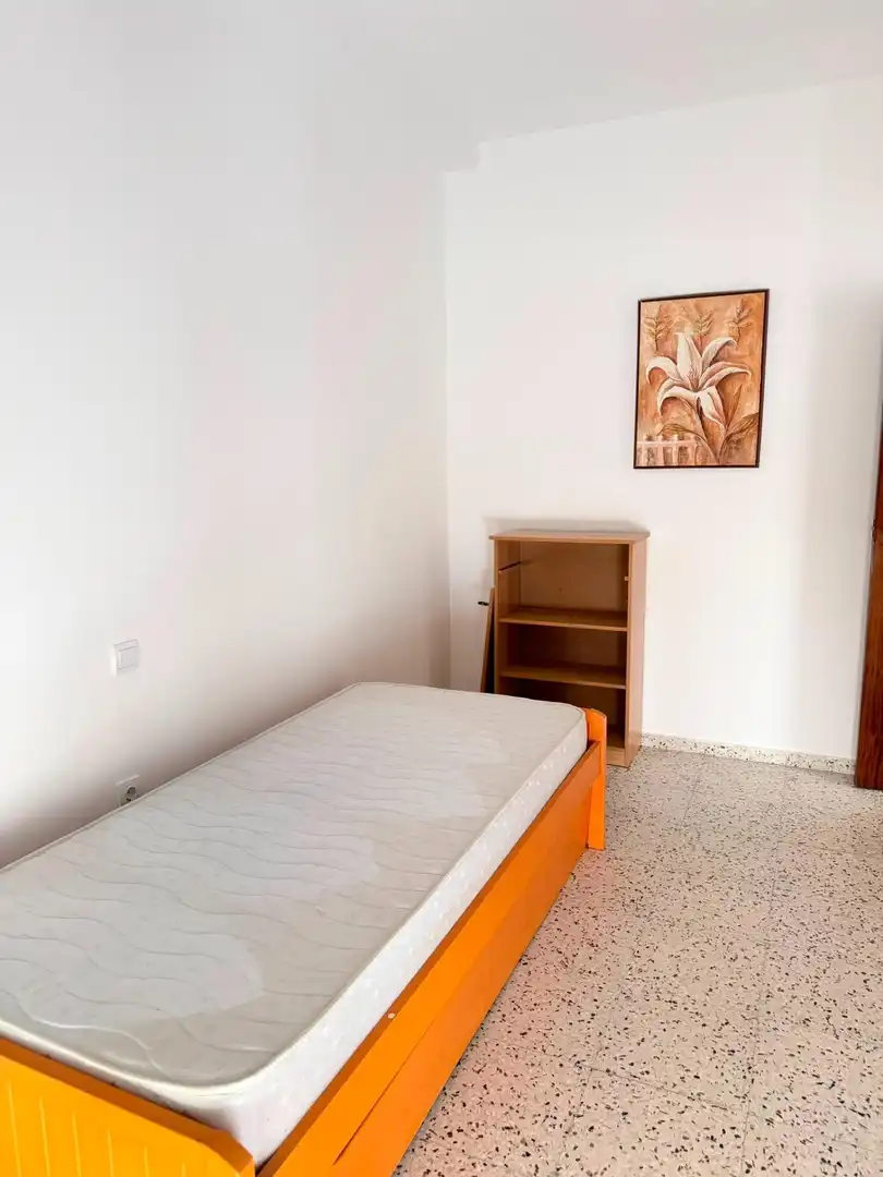 Dormitori de Pis en venda en San Fernando amb Aire condicionat, Traster i Alarma