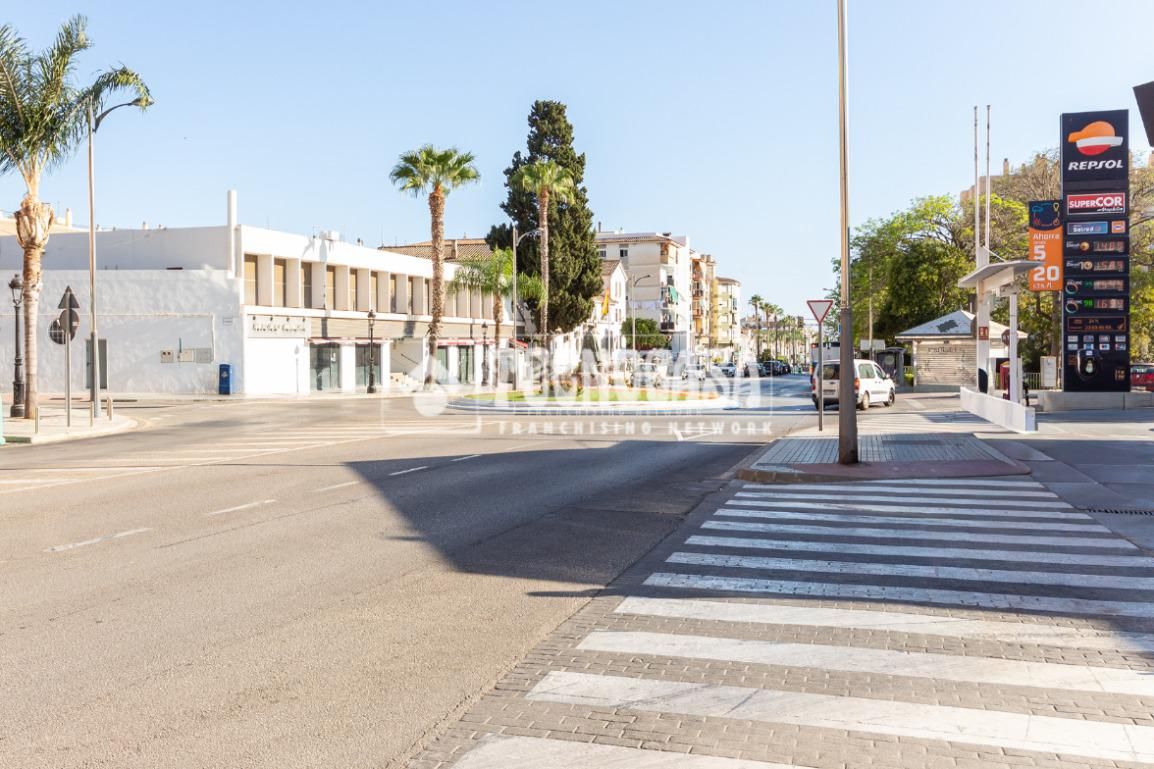 Exterior view of Flat for sale in Vélez-Málaga  with Air Conditioner and Terrace