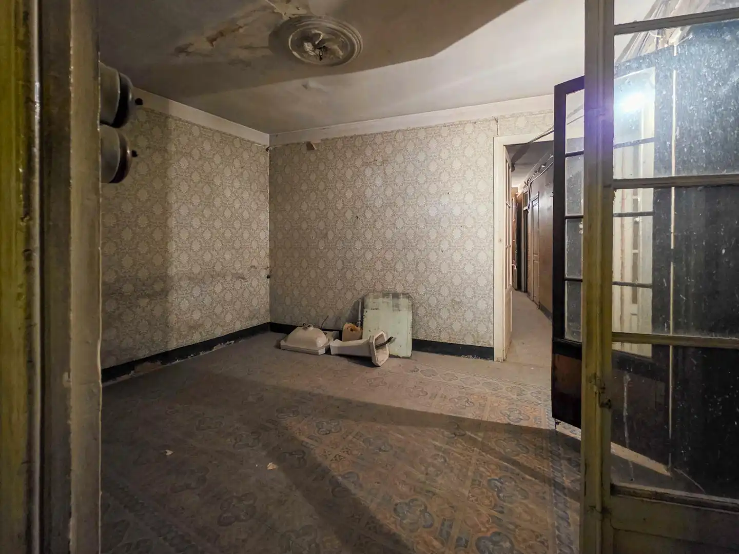 Residenziale con ascensore in vendita a Centre Històric, imagen 5