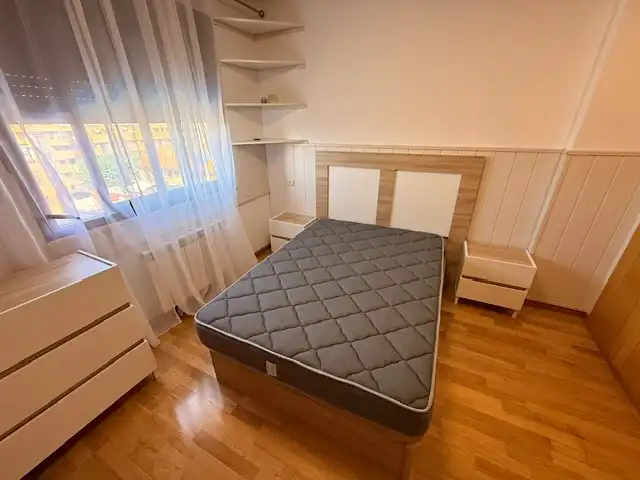 Habitación de Ático de alquiler en Yebes con Aire acondicionado, Calefacción y Amueblado