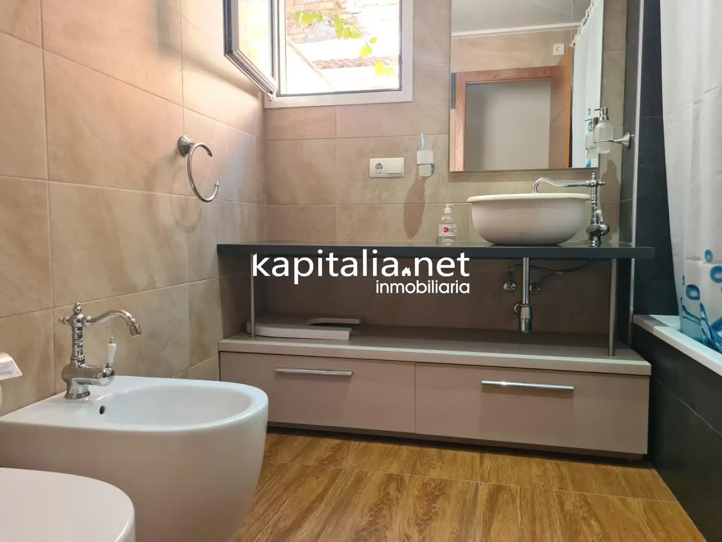 Bany de Pis en venda en Aielo de Malferit amb Aire condicionat i Calefacció