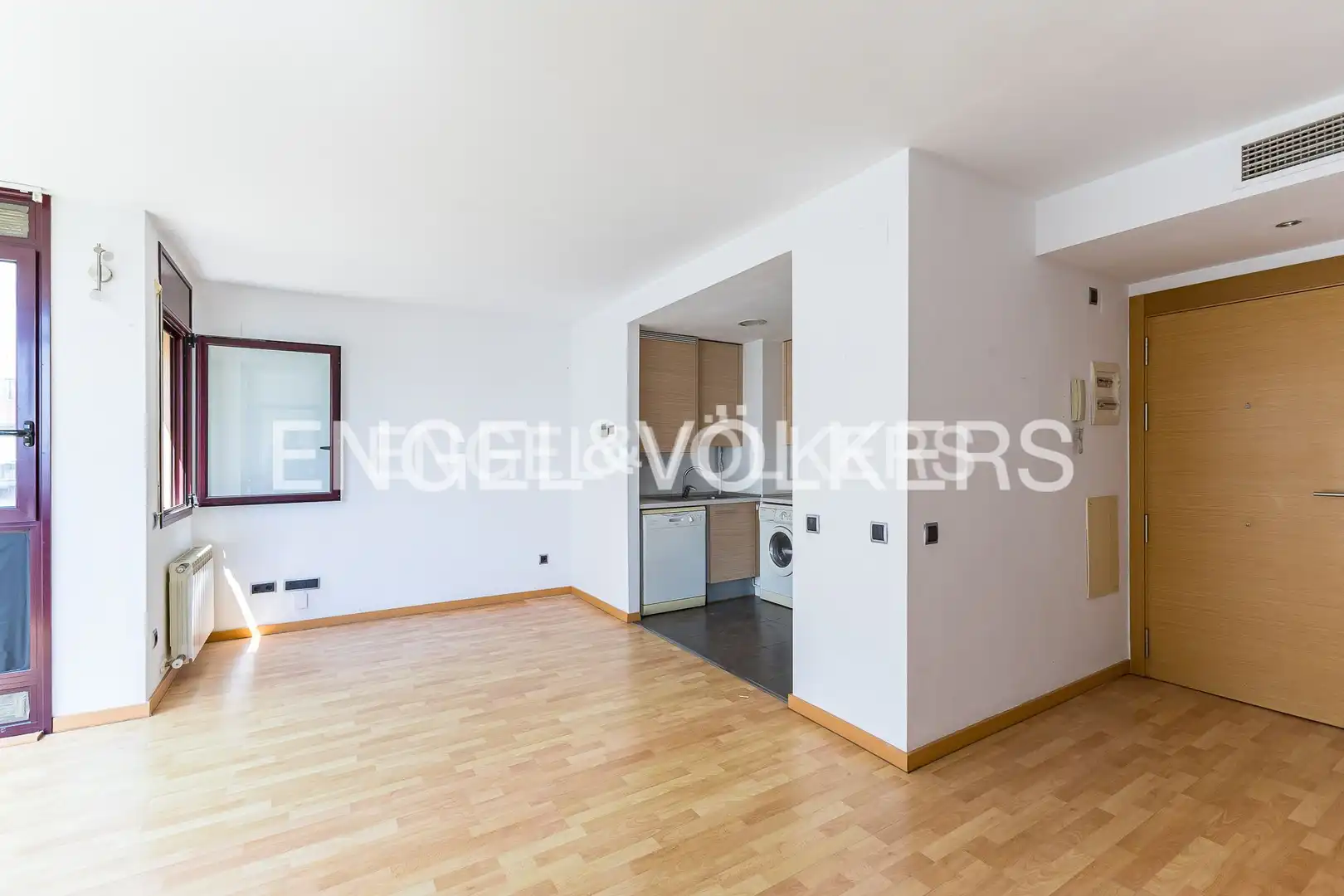 Sala de estar de Piso en venta en Barcelona con Aire acondicionado, Calefacción y Parquet