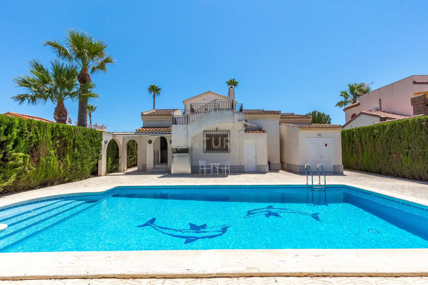 Vista exterior de Casa o chalet en venta en Los Alcázares con Aire acondicionado, Trastero y Piscina