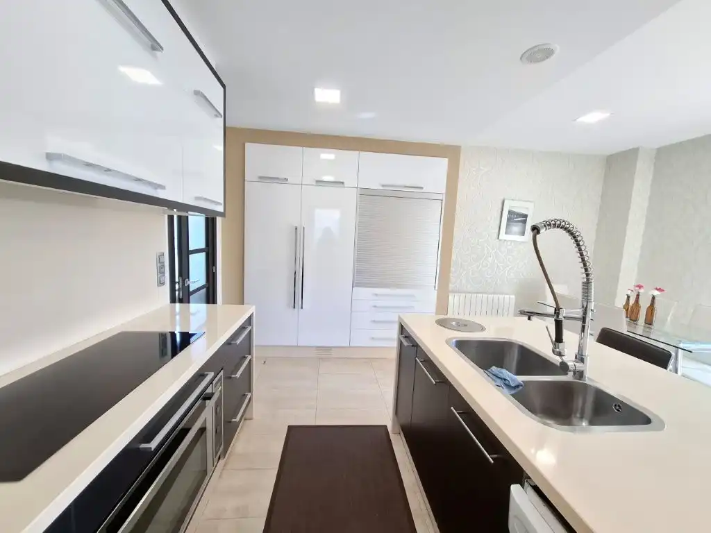 Cocina de Casa o chalet en venta en Cee con Calefacción, Jardín privado y Terraza