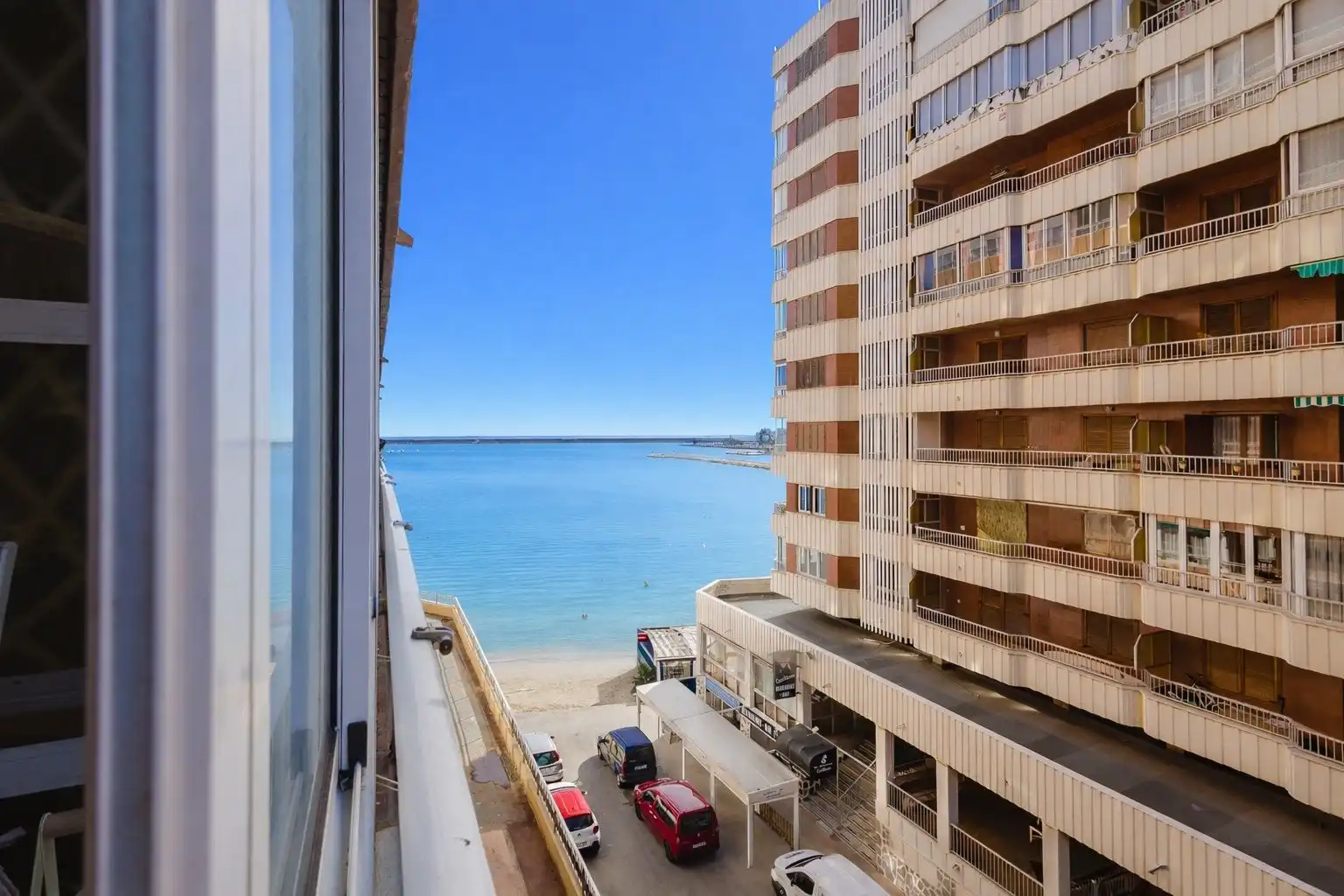 Apartment with pool for sale in Gregorio marañon 41, imagen 4