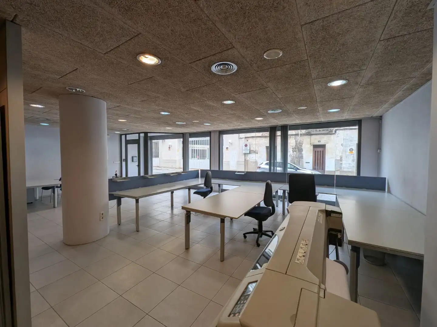 Commercial properties for rent in Centre