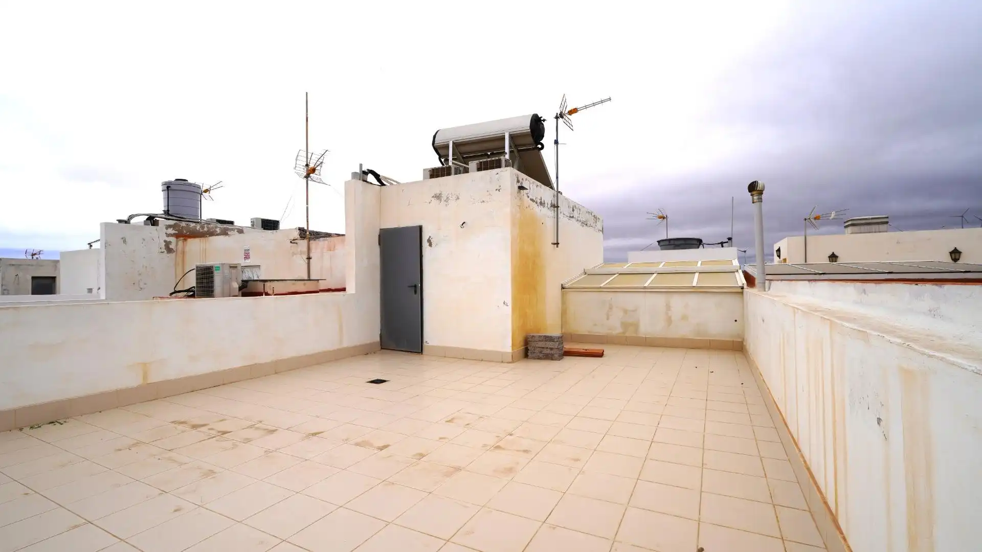 Terrasse von Einfamilien-Reihenhaus zum Verkauf in Agüimes mit Terrasse