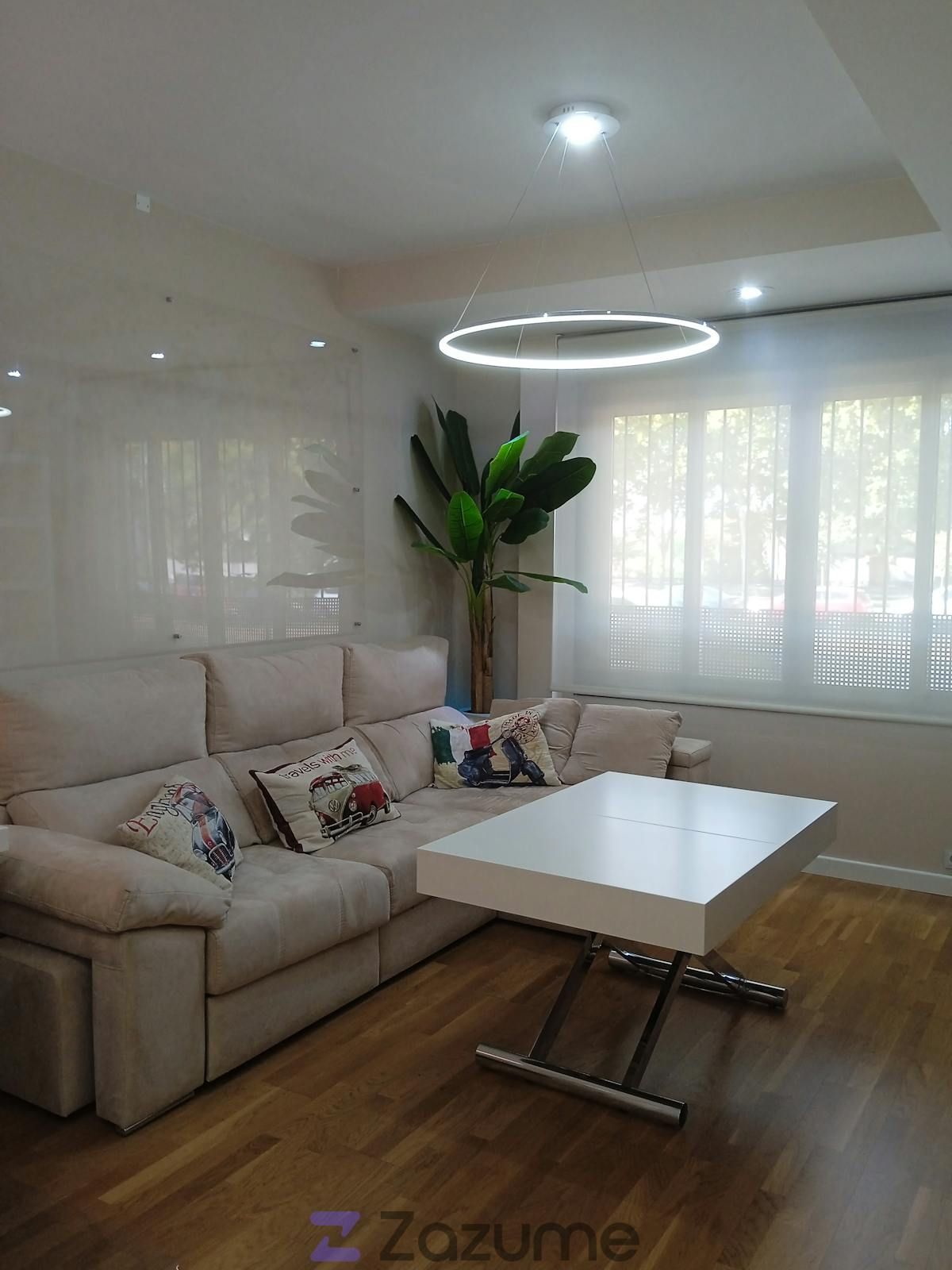 Living room of Flat to rent in  Sevilla Capital  with Air Conditioner, Storage room and Furnished