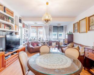 Sala d'estar de Pis en venda en  Madrid Capital amb Aire condicionat, Calefacció i Parquet