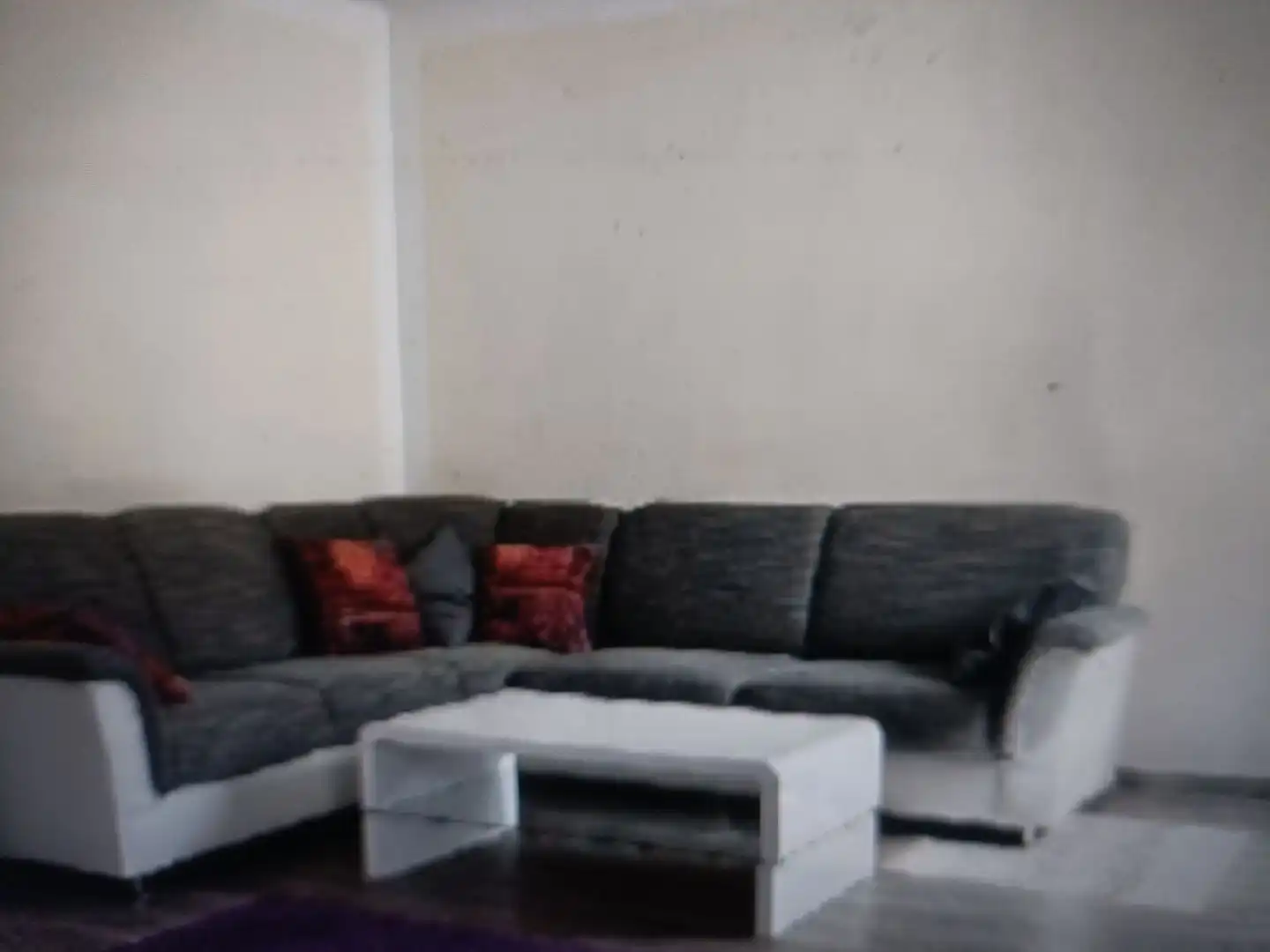 Living room of Flat for rent in Bilbao   with Air Conditioner, Heating and Parquet flooring