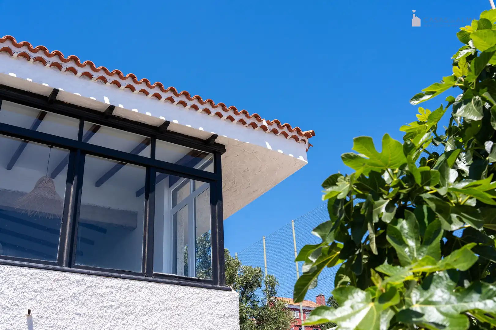 Vista exterior de Casa adosada en venda en Santa Brígida amb Jardí privat