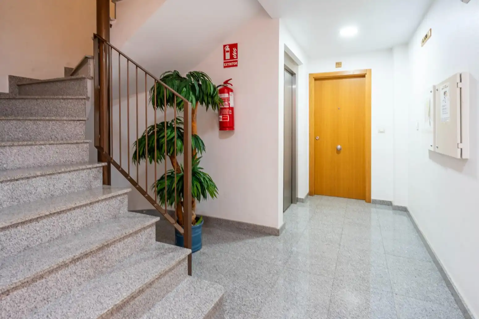 Wohnung zum Verkauf in Archena mit Klimaanlage, Heizung und Abstellraum
