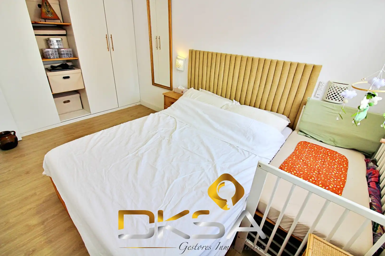Bedroom of Flat for rent in Castellón de la Plana / Castelló de la Plana  with Heating, Parquet flooring and Furnished