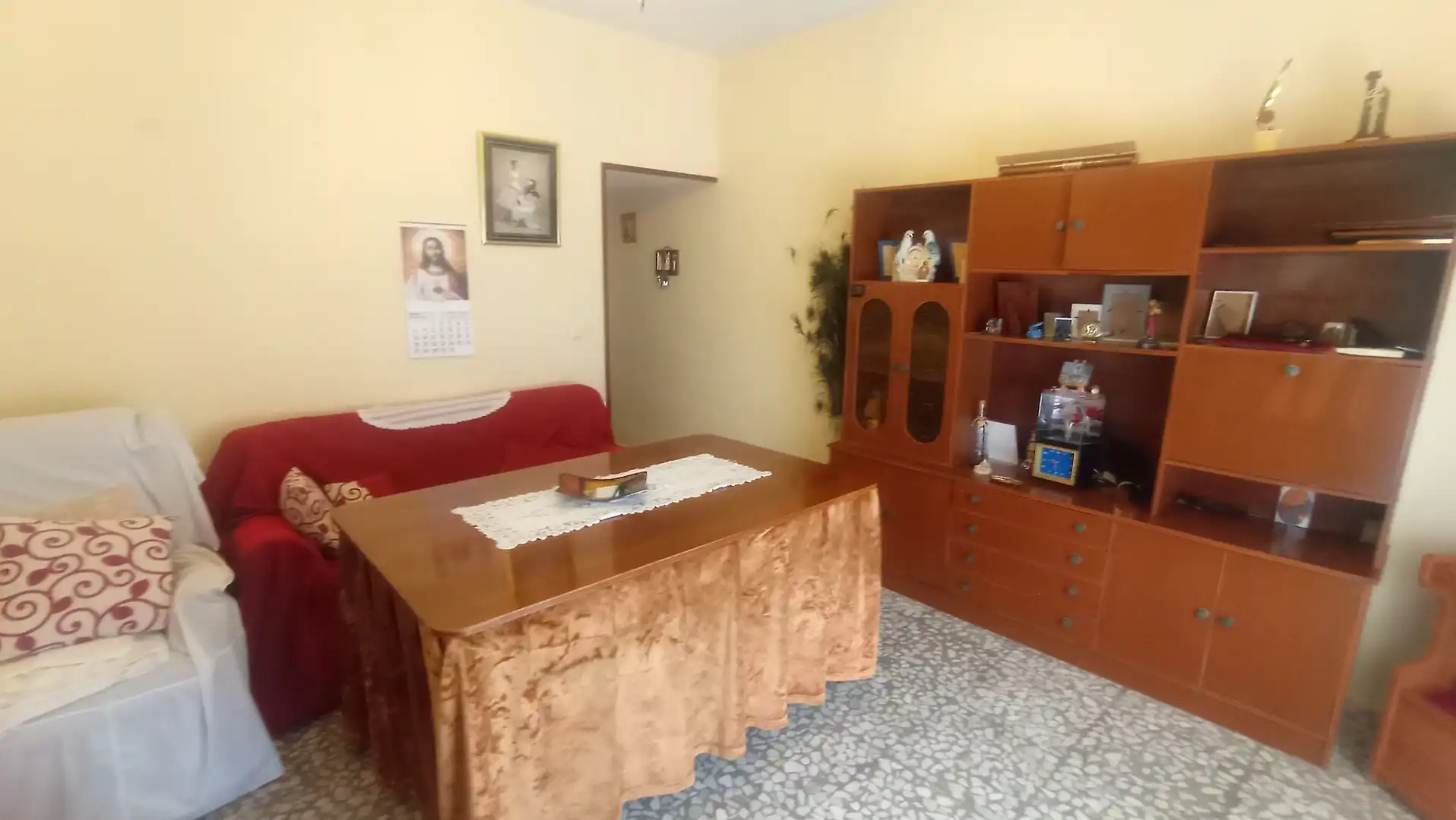 Sala d'estar de Casa o xalet en venda en Miguelturra amb Aire condicionat, Traster i Moblat