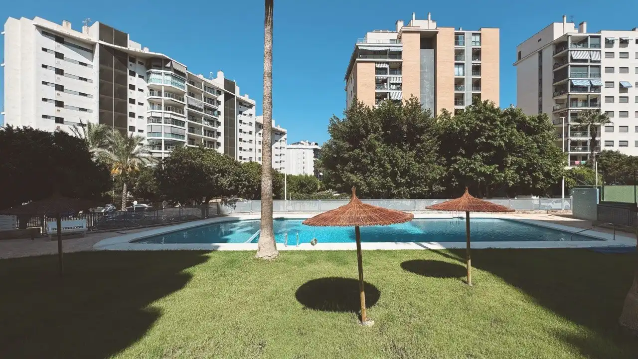Apartamento con piscina en venta en Calle Xaloc, imagen 16