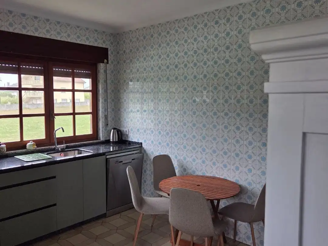 Cuina de Casa o xalet de lloguer en Barreiros, Lugo
