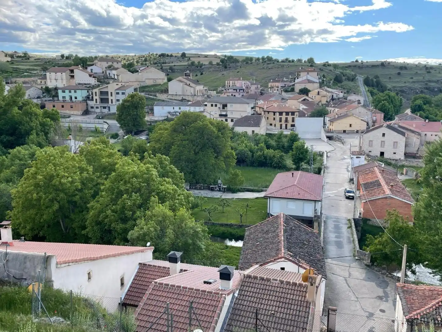 Außenansicht von Residential zum Verkauf in Castroserna de Abajo