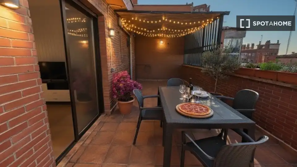 Appartamento con terrazza in affitto a Arganzuela, imagen 2