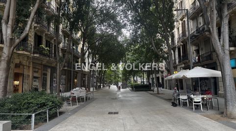 Foto 2 von Gebäude zum Verkauf in Sant Antoni, Barcelona Capital