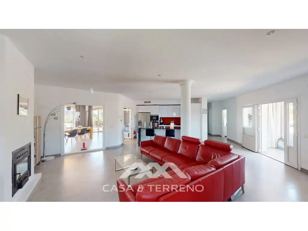 Sala d'estar de Casa o xalet en venda en Vélez-Málaga amb Aire condicionat, Jardí privat i Terrassa