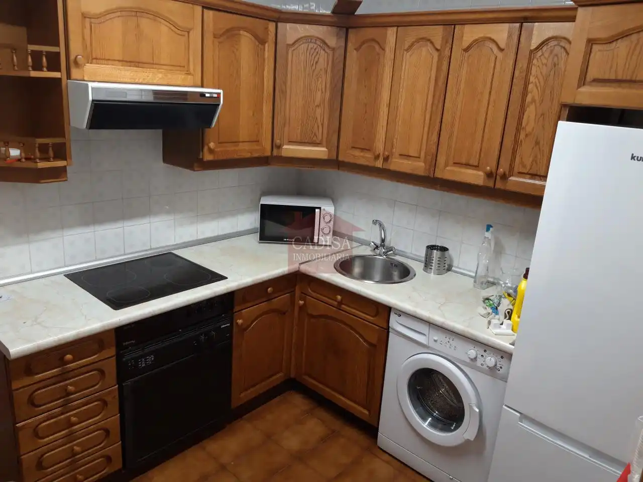 Cuina de Pis de lloguer en Salamanca amb Calefacció, Parquet i Moblat