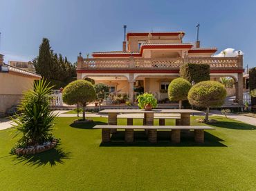 Maison avec piscine à vendre à Calle Río Sil, 108, Las Gabias, Spain 108