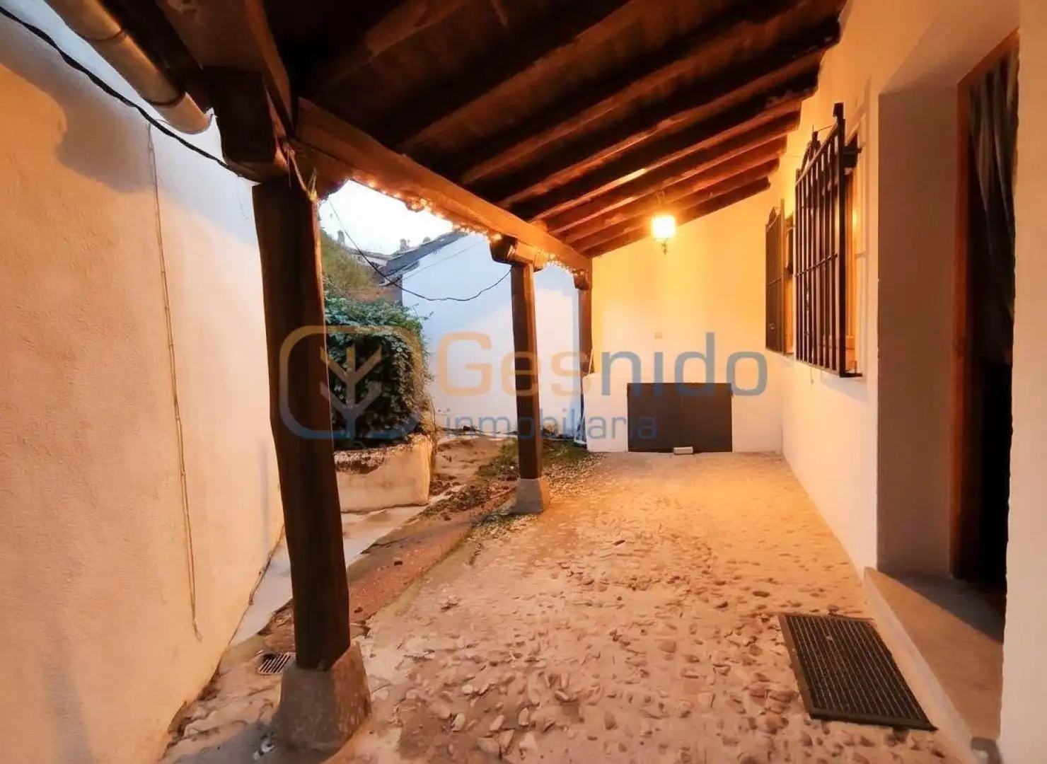 Haus oder Chalet zum Verkauf in Torrecaballeros mit Heizung, Parkett und Abstellraum