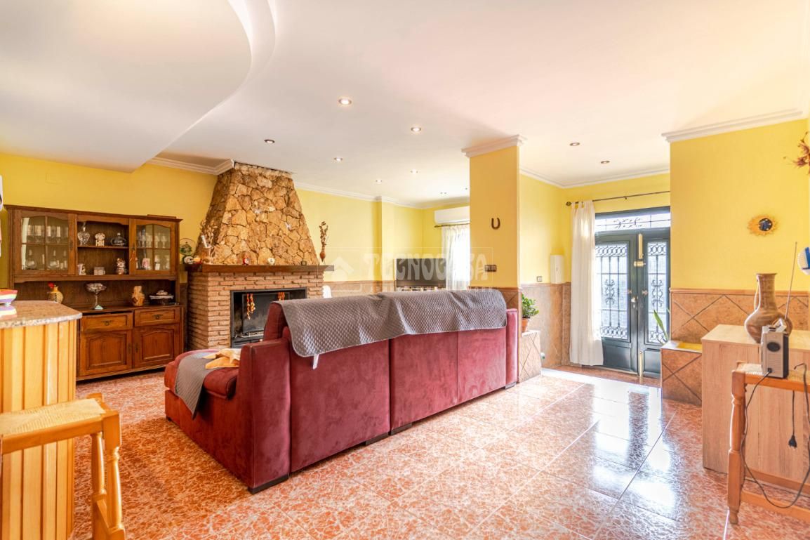 Casa adosada en venda a Motril  ciudad