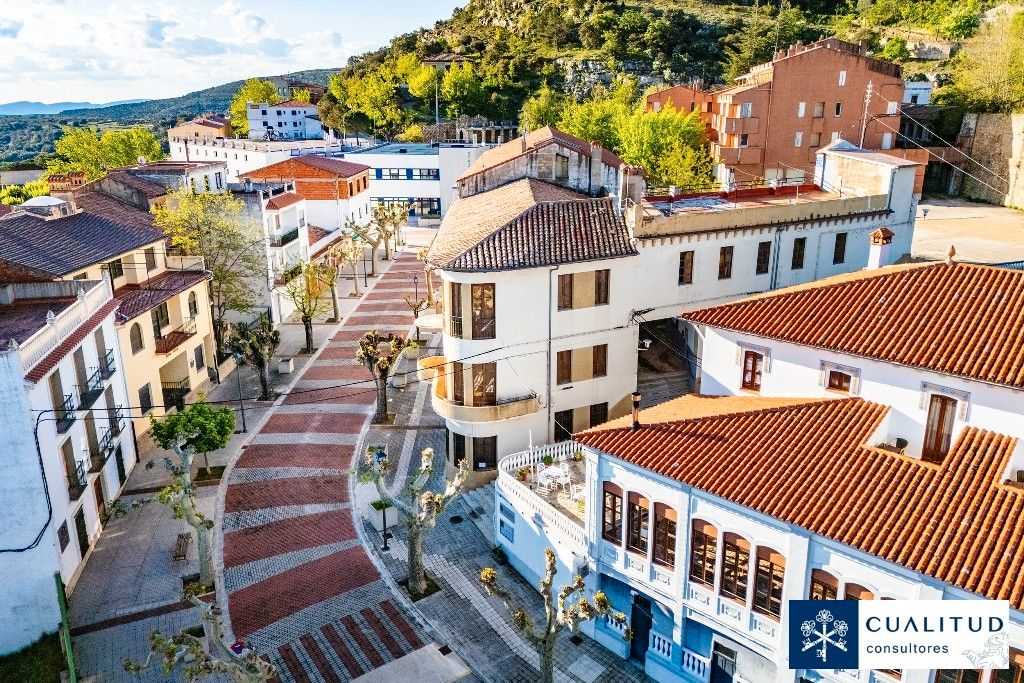 Vista exterior de Casa o xalet en venda en Benasal amb Moblat, Forn i Rentadora