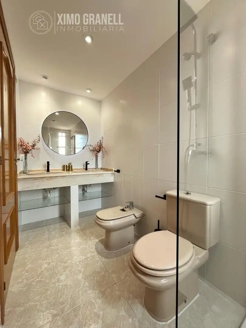 Baño de Casa adosada en venta en Almazora / Almassora con Jardín privado y Terraza