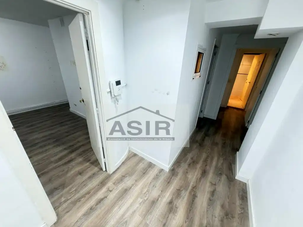 Piso de alquiler en Alquenència - Venècia