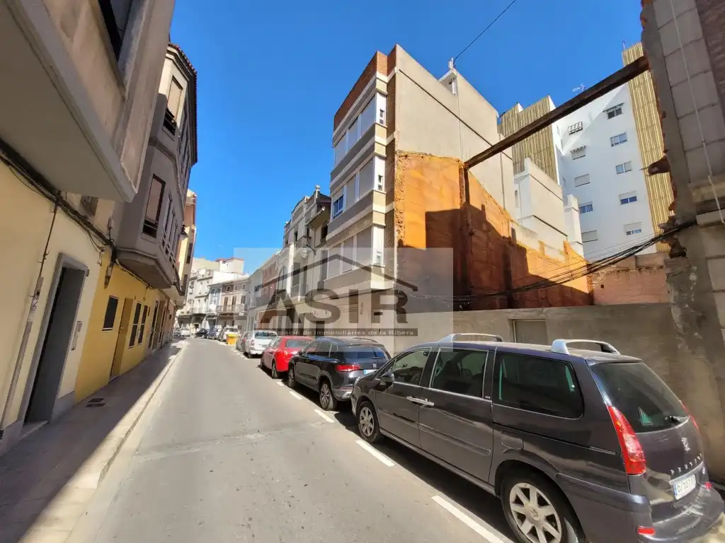 Terreno residencial en venta en Casc Urbà, imagen 7