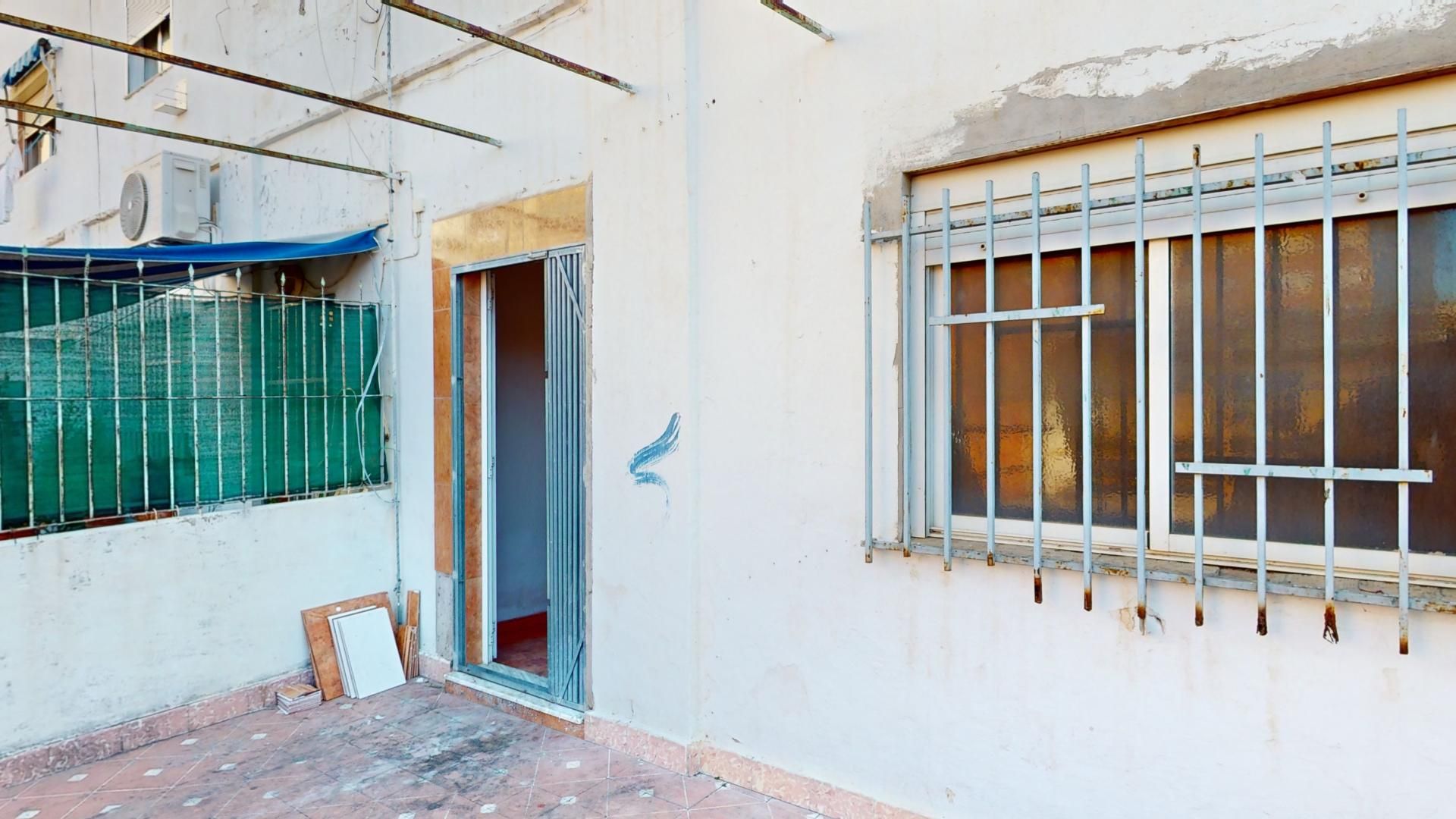 Exterior view of Flat for sale in  Valencia Capital  with Terrace