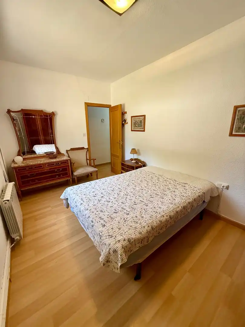 Habitación de Casa o chalet en venta en Villena con Calefacción, Jardín privado y Trastero