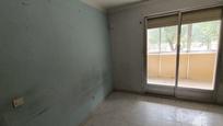 Bedroom of Flat for sale in  Madrid Capital