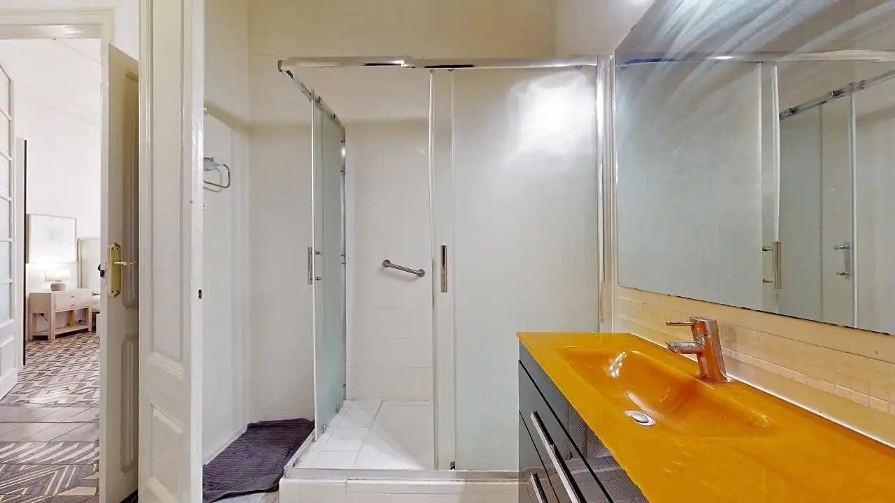 Piso con terraza en venta en Carrer ARIBAU, imagen 25