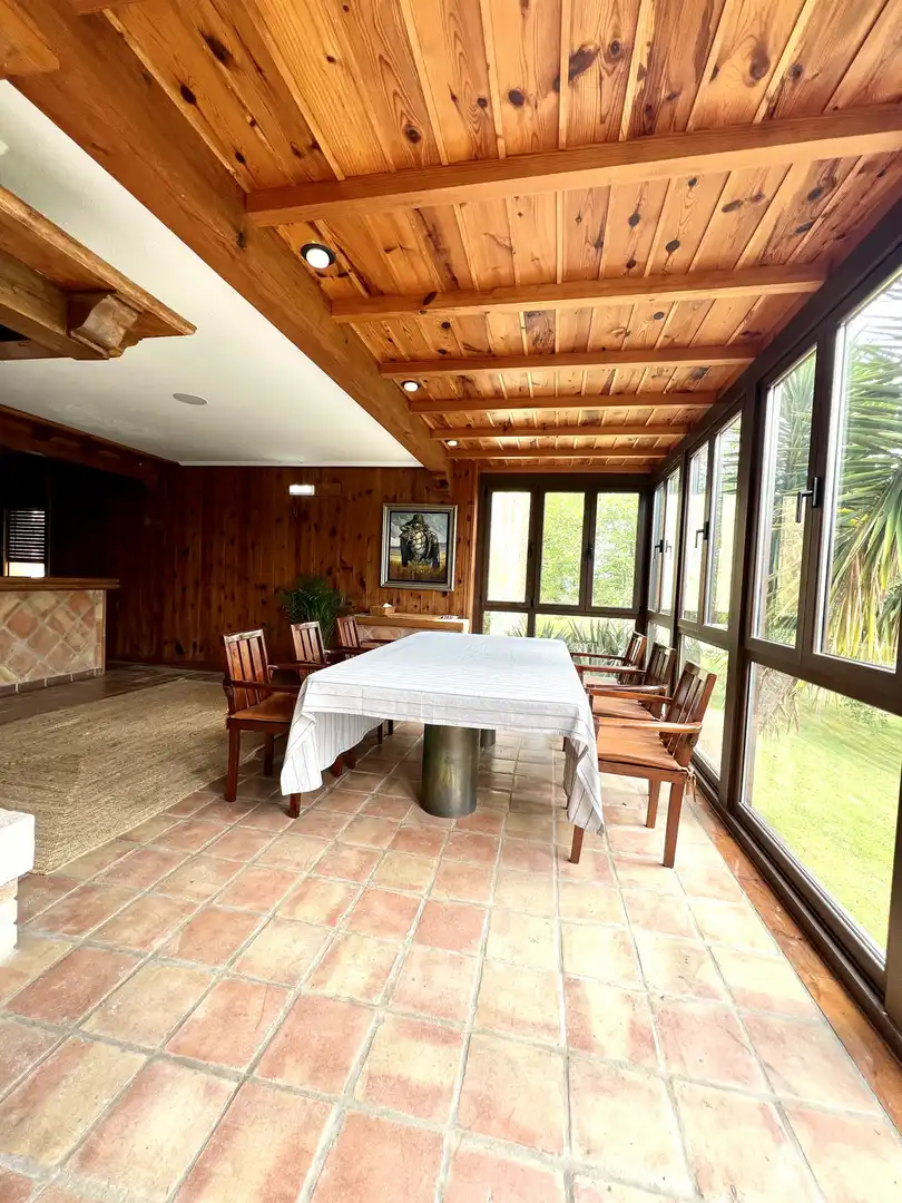 Comedor de Casa o chalet en venta en Piloña con Calefacción y Jardín privado