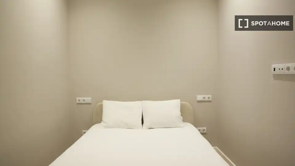 Flat with terrace to rent in Eixample, imagen 14