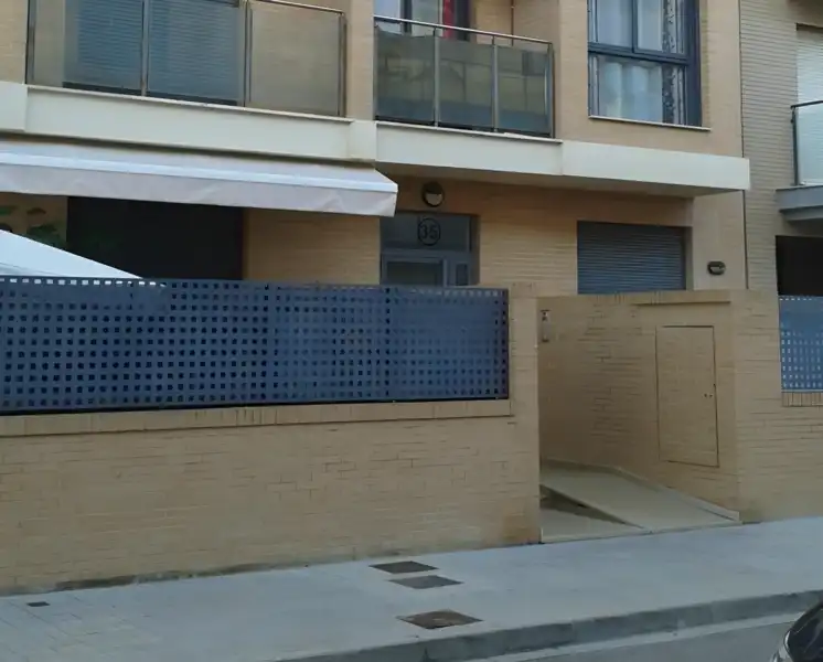 Parcheggio in vendita a PÁRROCO MORA, 35