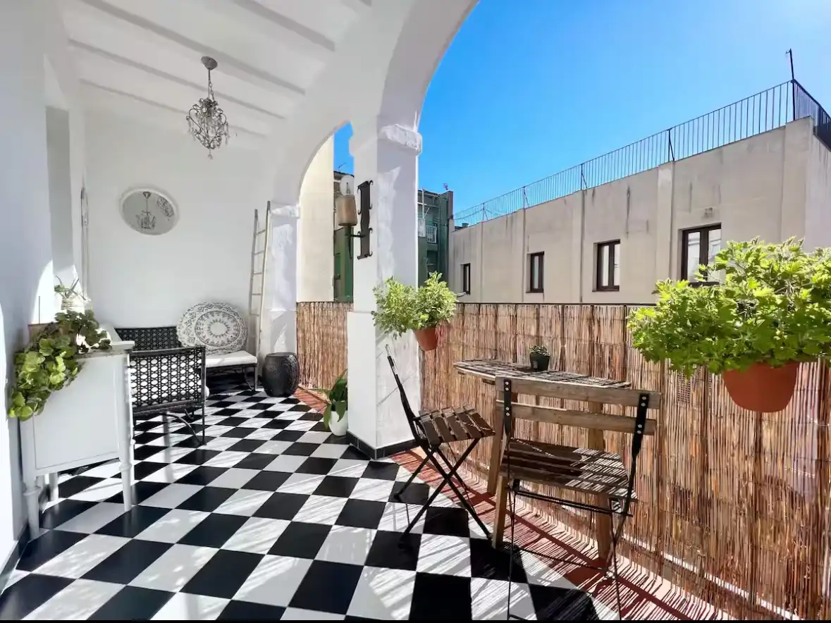 Terrasse von Wohnung zum Verkauf in Barcelona mit Parkett, Terrasse und Abstellraum