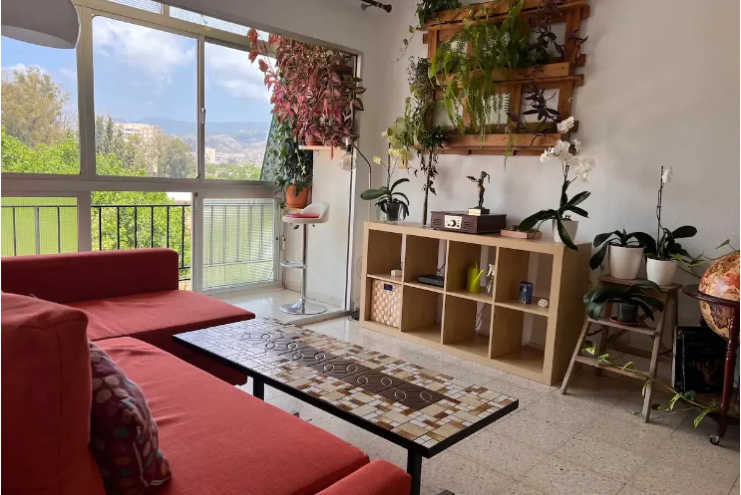Sala d'estar de Pis de lloguer en Málaga Capital amb Aire condicionat, Terrassa i Moblat