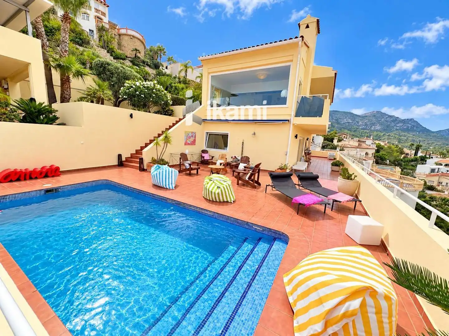 Detached homes for sale in Pedreguer, Alicante