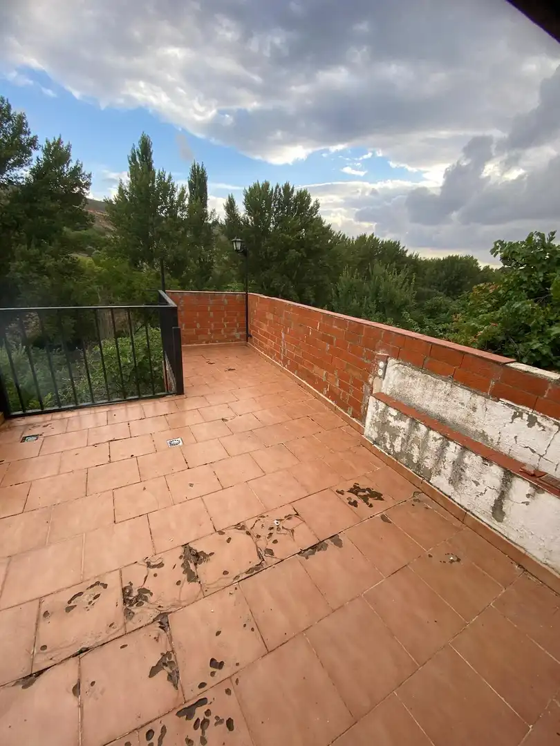Terrace of Houses for sale in Pineda de Gigüela  with Heating, Storage room and Furnished