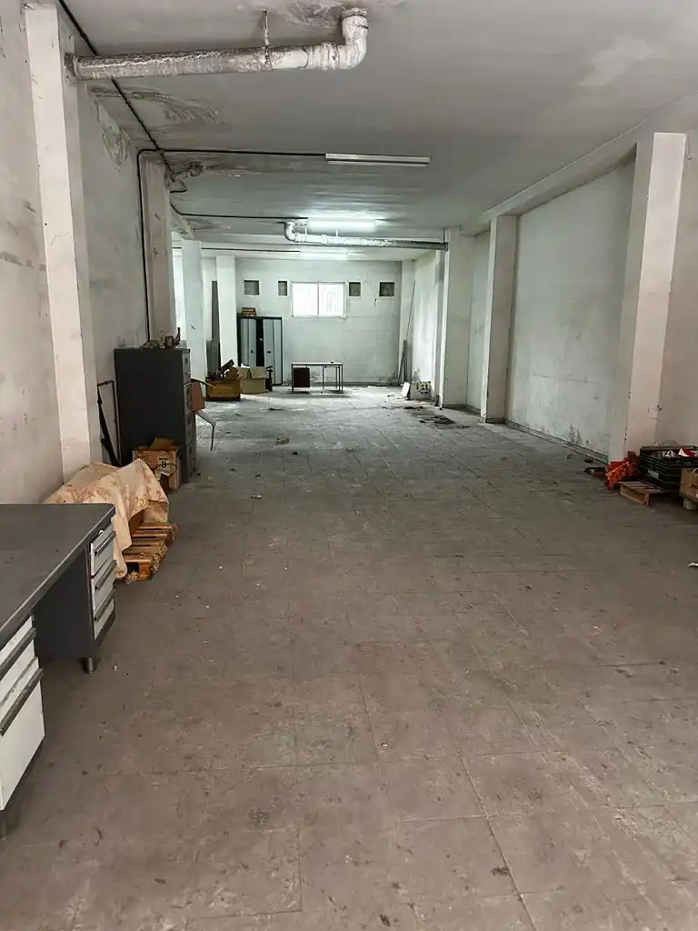Business premises for sale in Lugones, imagen 4