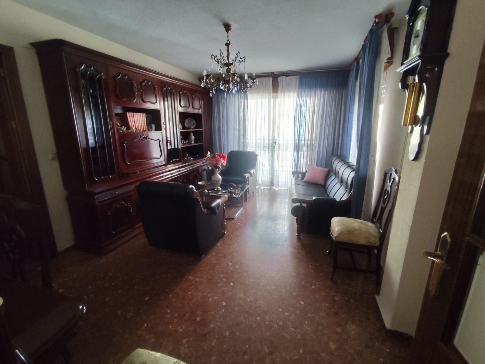 Sala d'estar de Pis en venda en  Córdoba Capital amb Aire condicionat, Calefacció i Terrassa